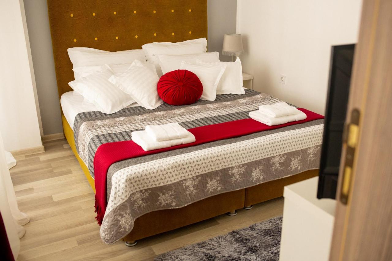Apartament Summerland-Mamaia Exteriör bild