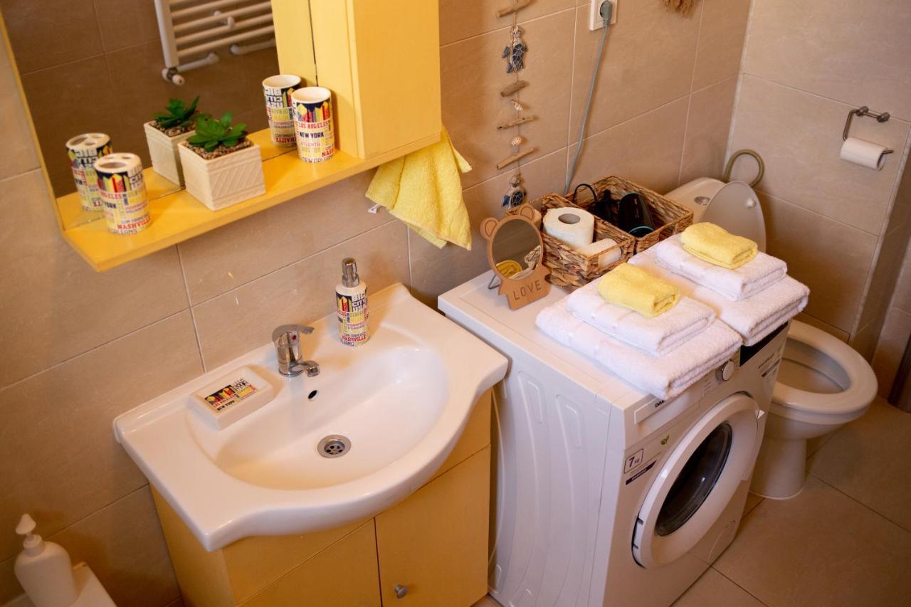 Apartament Summerland-Mamaia Exteriör bild