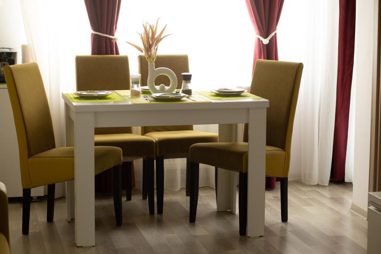 Apartament Summerland-Mamaia Exteriör bild