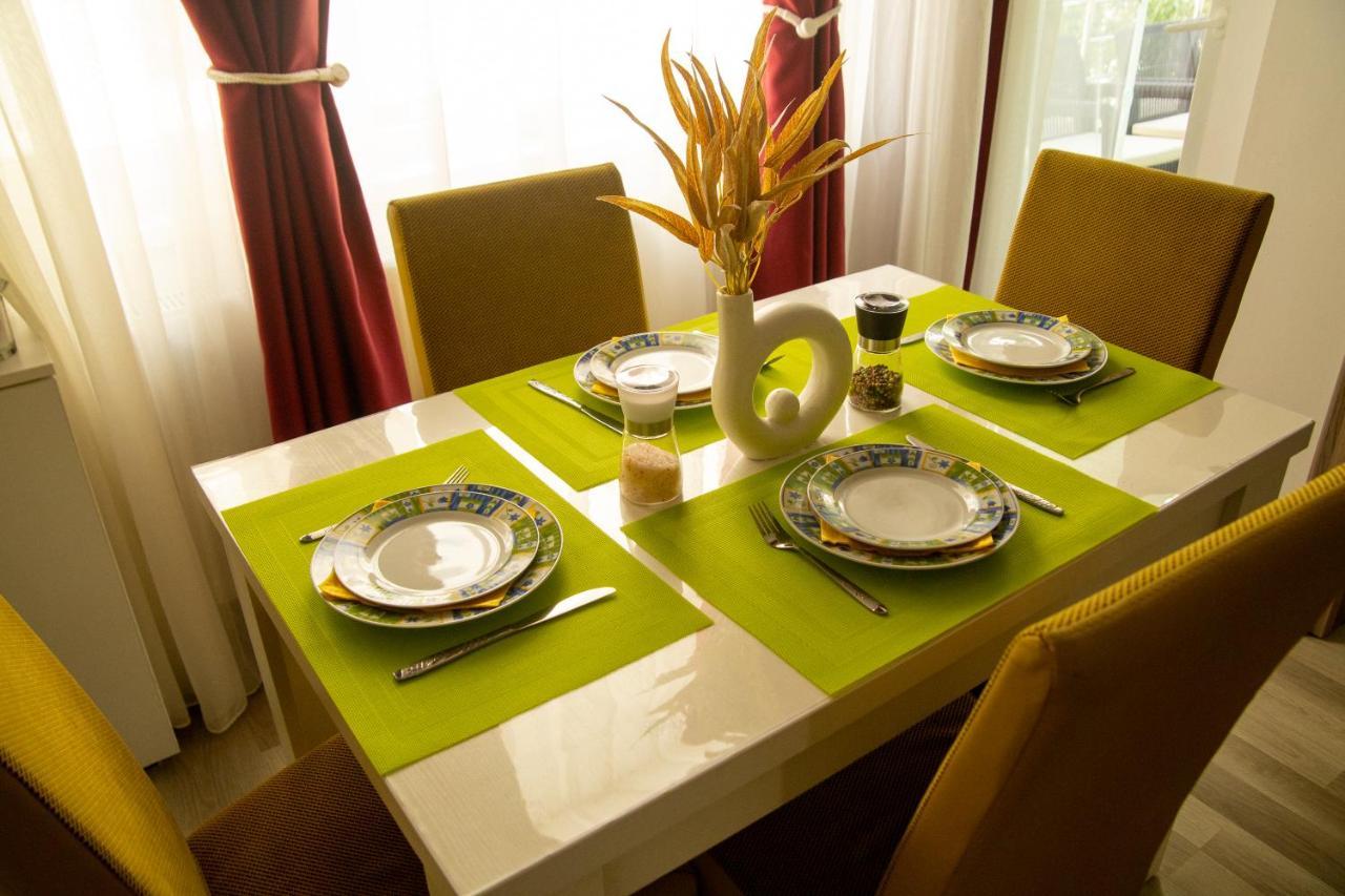 Apartament Summerland-Mamaia Exteriör bild